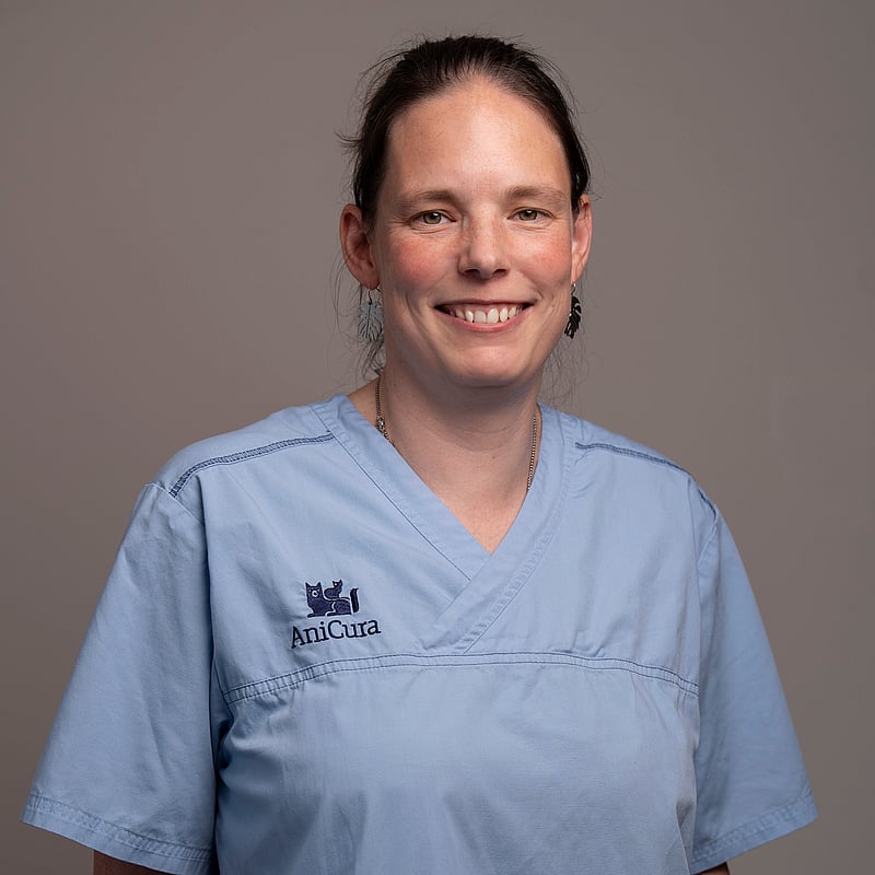 Foto van Sarah Vanthournout, Dierenartsassistente